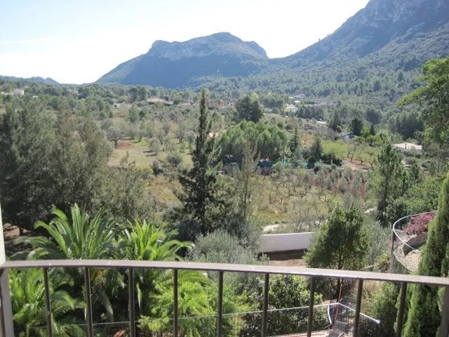 Property 2448 - Image 36